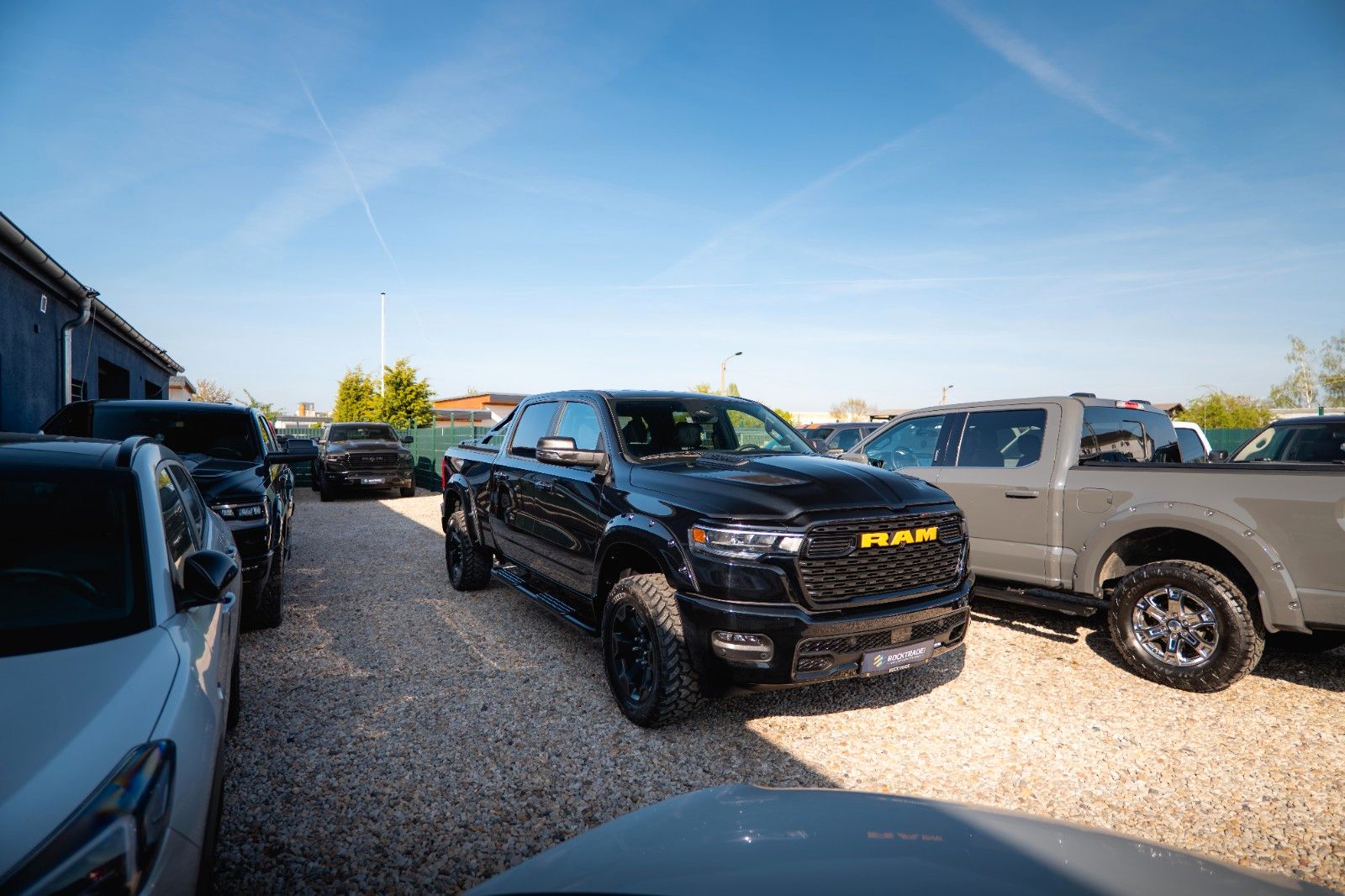 Fahrzeugabbildung Dodge RAM 3.0 MY 25 TWIN TURBO Offroad Night ACC 19%