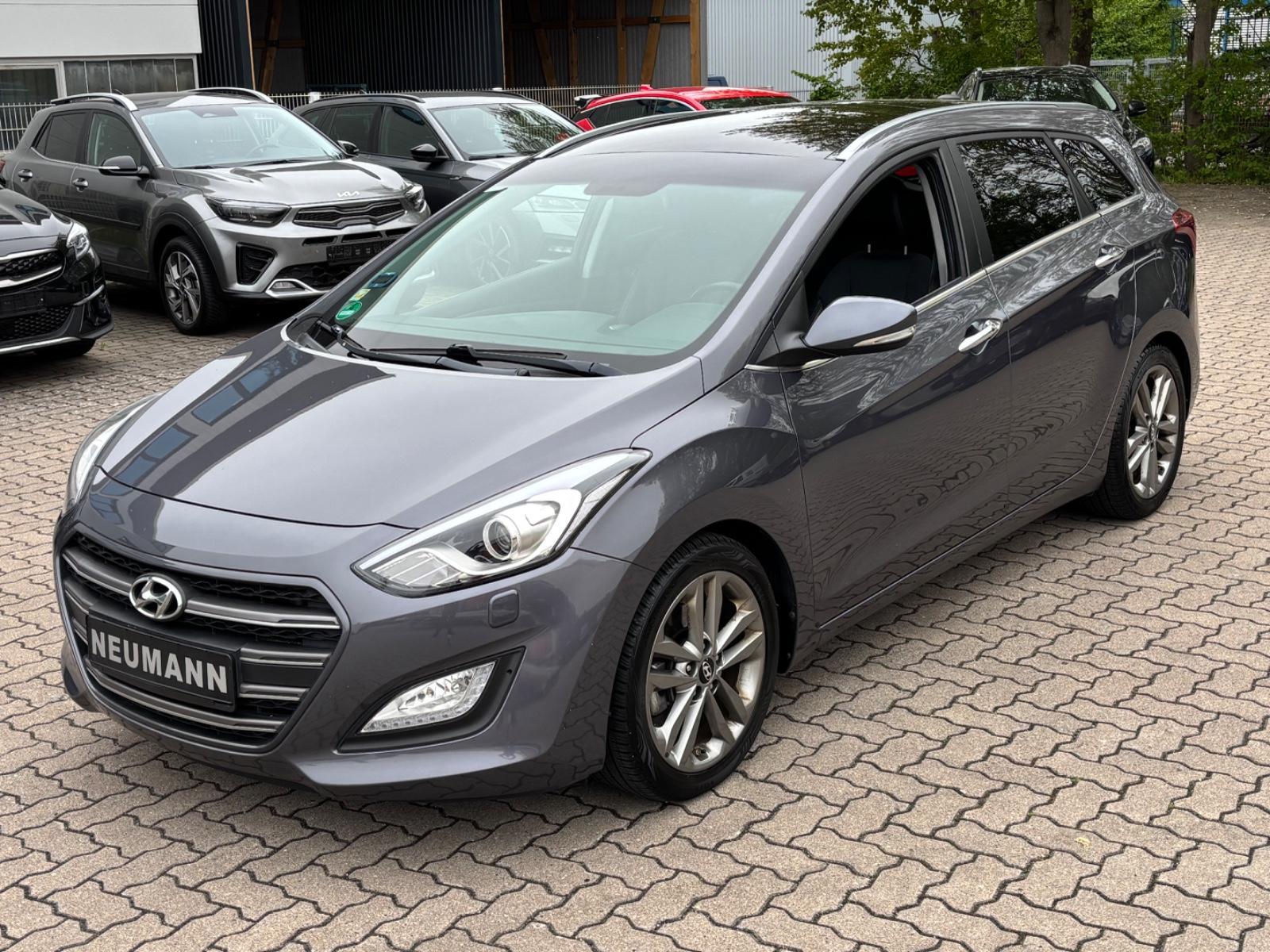 Hyundai i30 cw blue Premium