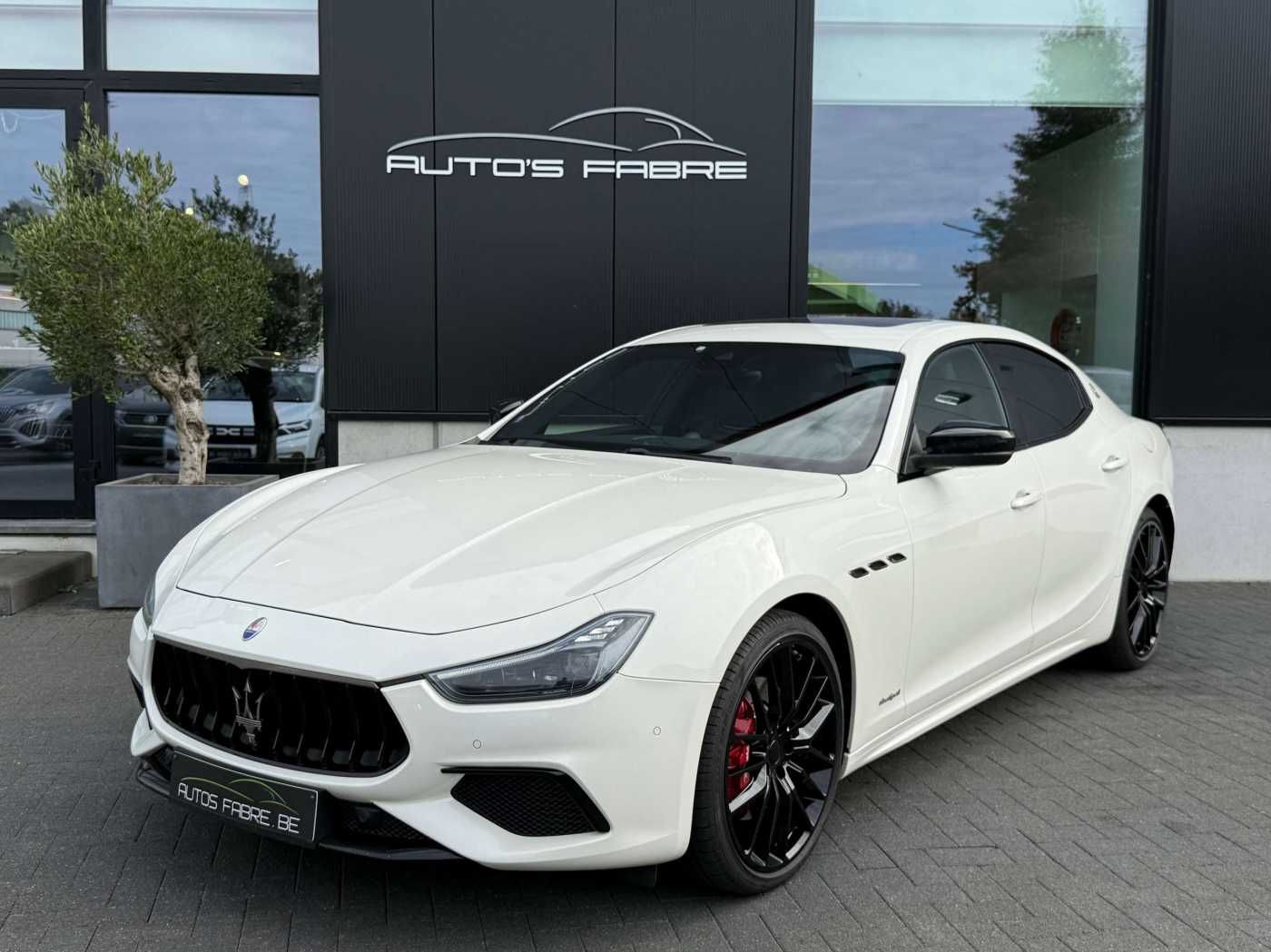 Maserati Ghibli 3.0 V6 BiTurbo GranSport Full option !!