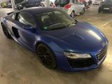 Audi V10 Facelift Handschalter - Audi R8: Alcantara