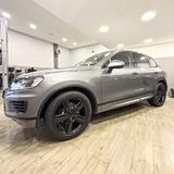 Volkswagen Touareg 3.0TDI Xenon AHK 4 x SH Tempomat 20 Zoll - gebrauchte VW Touareg aus dem Jahr 2017