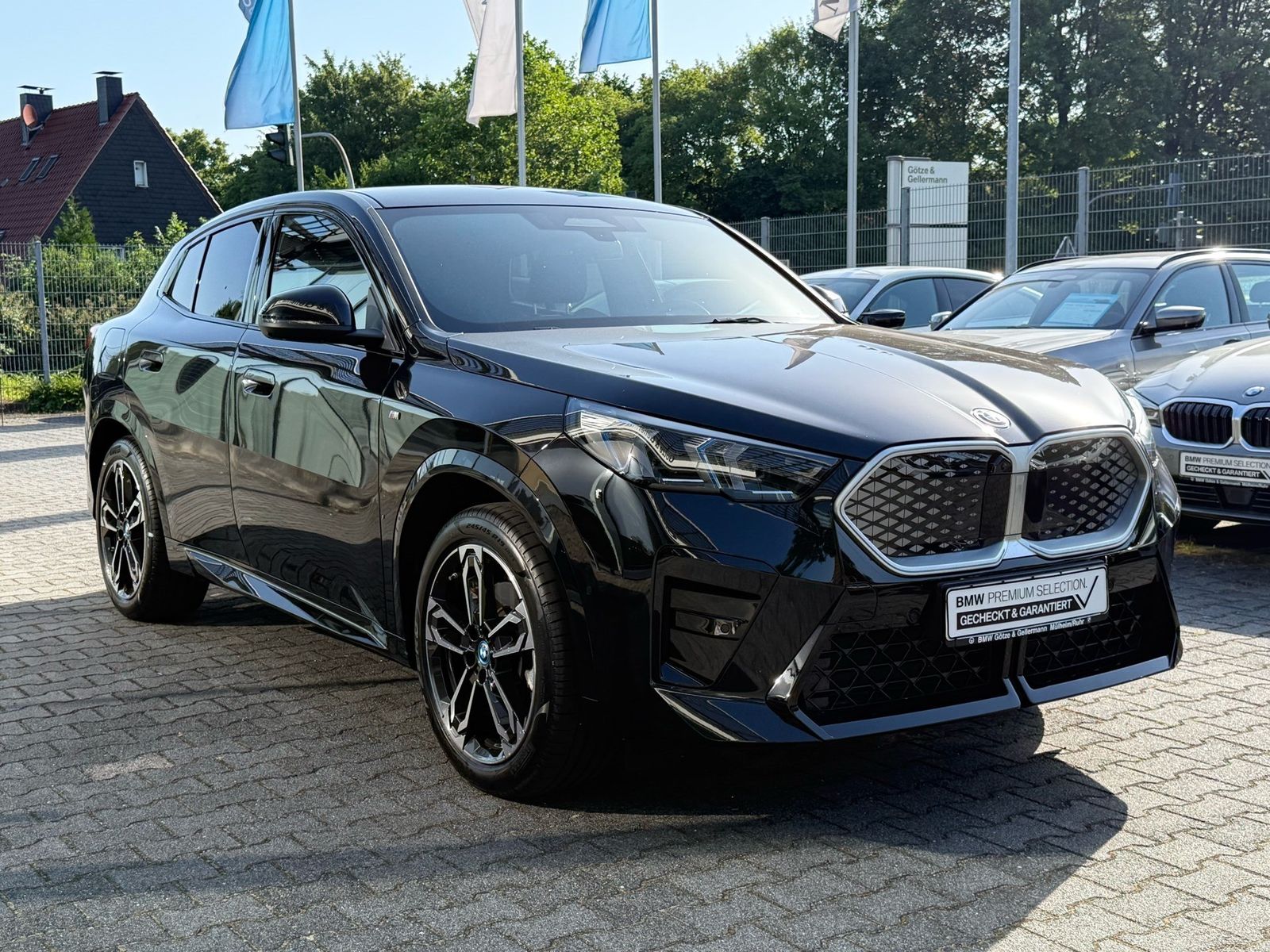 BMW iX2 - Bild 3
