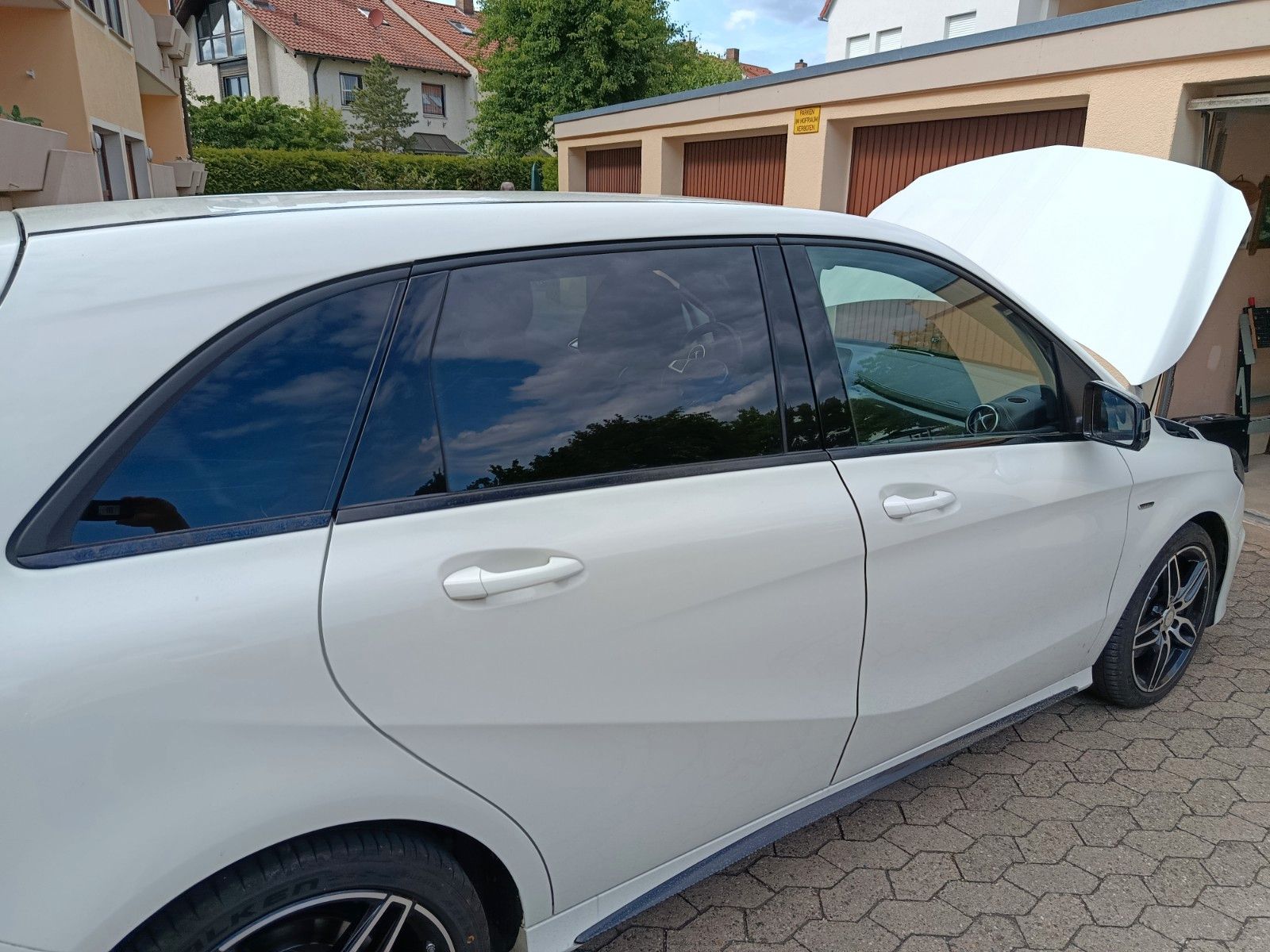MERCEDES-BENZ B 220 d DCT PEAK Edition