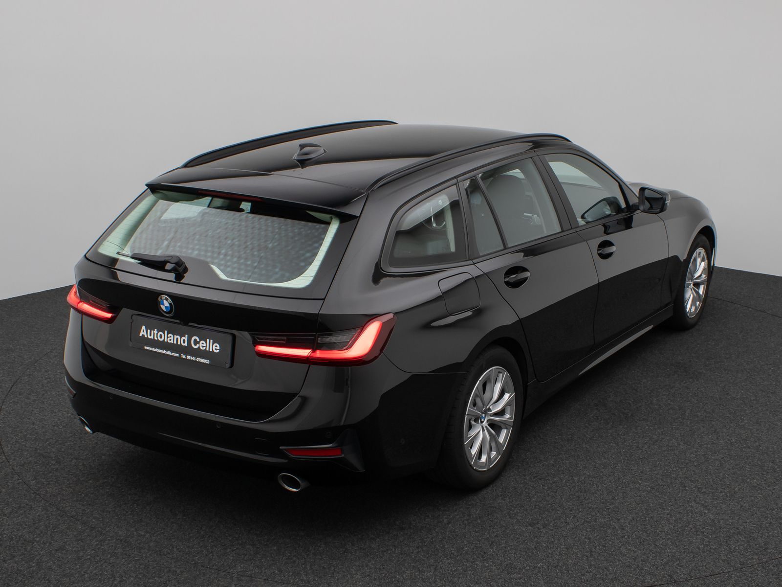 Fahrzeugabbildung BMW 320d Kamera DAB CockPitPro Stop&Go Komfort Alarm