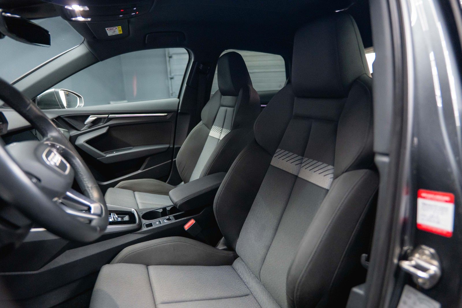 Fahrzeugabbildung Audi A3 Sportback 45 TFSIe S line Plus Night*ACC*B&O*