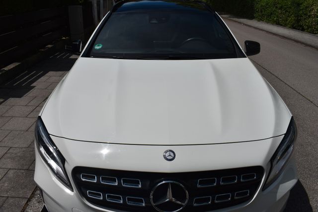 MERCEDES-BENZ GLA 180 | Automatik | Night-Paket | 60.000 km