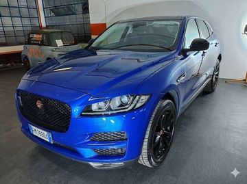 Jaguar F-Pace - 1