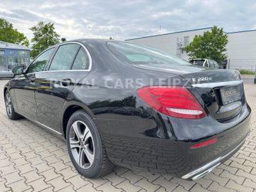 Mercedes E 220 - 8