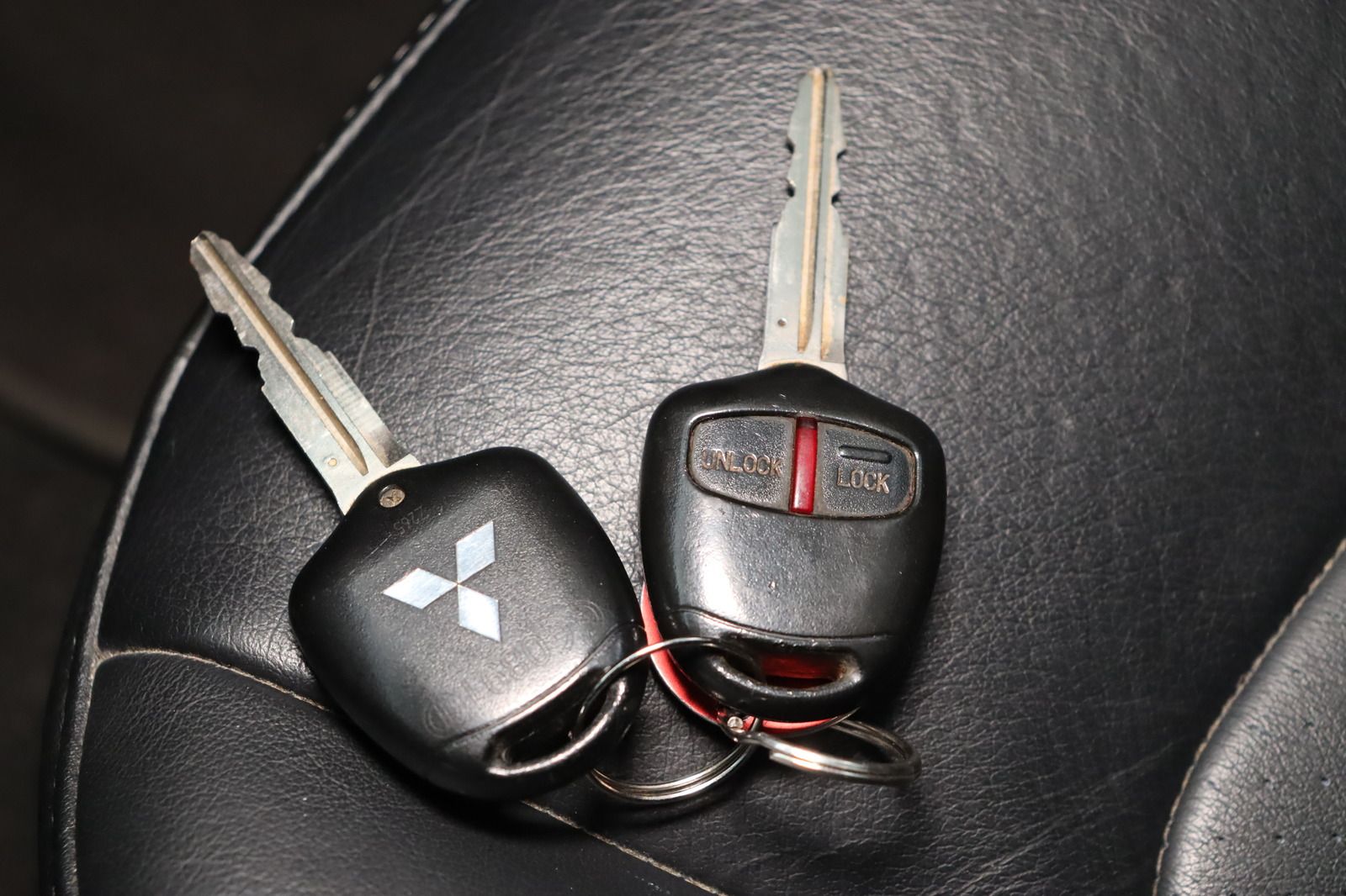 Fahrzeugabbildung Mitsubishi Outlander 2.4 Intense