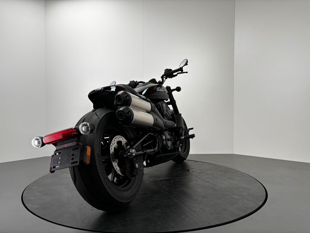 Fahrzeugabbildung Harley-Davidson RH1250S SPORTSTER *NEUWERTIG *KAUM KILOMETER