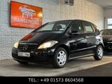 Mercedes-Benz A 160*1.Hand*TÜVNeu*PDC*SHZ*Rentnerfahrzeug - Mercedes-Benz A 160 in Hamburg