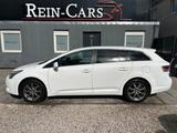 Toyota Avensis 2.0 Executive/II.HD/AUT./TMP/AHK/PDC/SHZ - gebrauchte Toyota Avensis aus dem Jahr 2010
