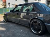 Mercedes-Benz W124 500E E500 - Mercedes-Benz E 500: W124