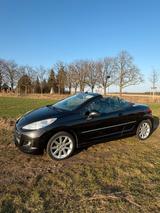 Peugeot 207 CC Roland Garros HDi FAP 110 CABRIO - Peugeot 207 Gebrauchtwagen in Hannover