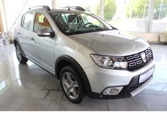 Fahrzeugabbildung Dacia Stepway Prestige,Automatic-Getriebe,Wie Neu