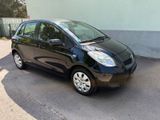 Toyota Yaris 1,33-l-Dual-VVT-i Cool 1.Hd/6-Gang/Klima.. - Toyota Yaris: 1.6