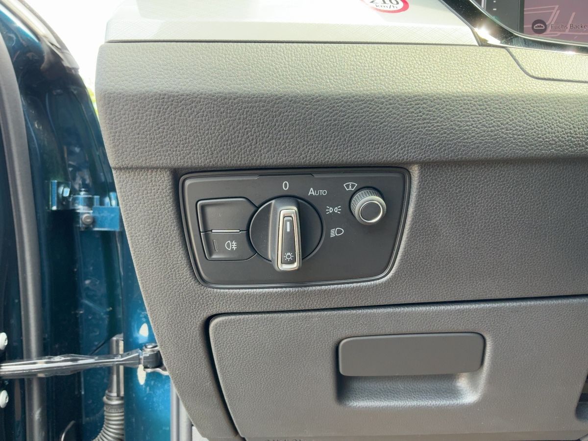 Volkswagen Passat Variant - Bild 17