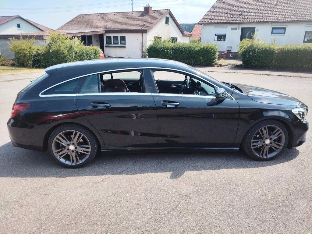 Image of Mercedes-Benz CLA 200 Shooting Brake