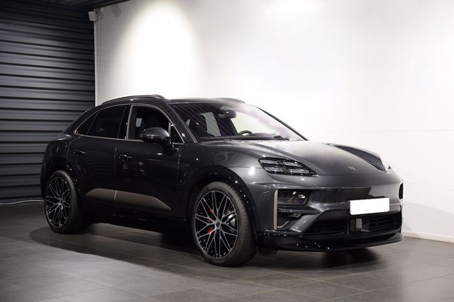 Porsche Macan Electric Turbo*