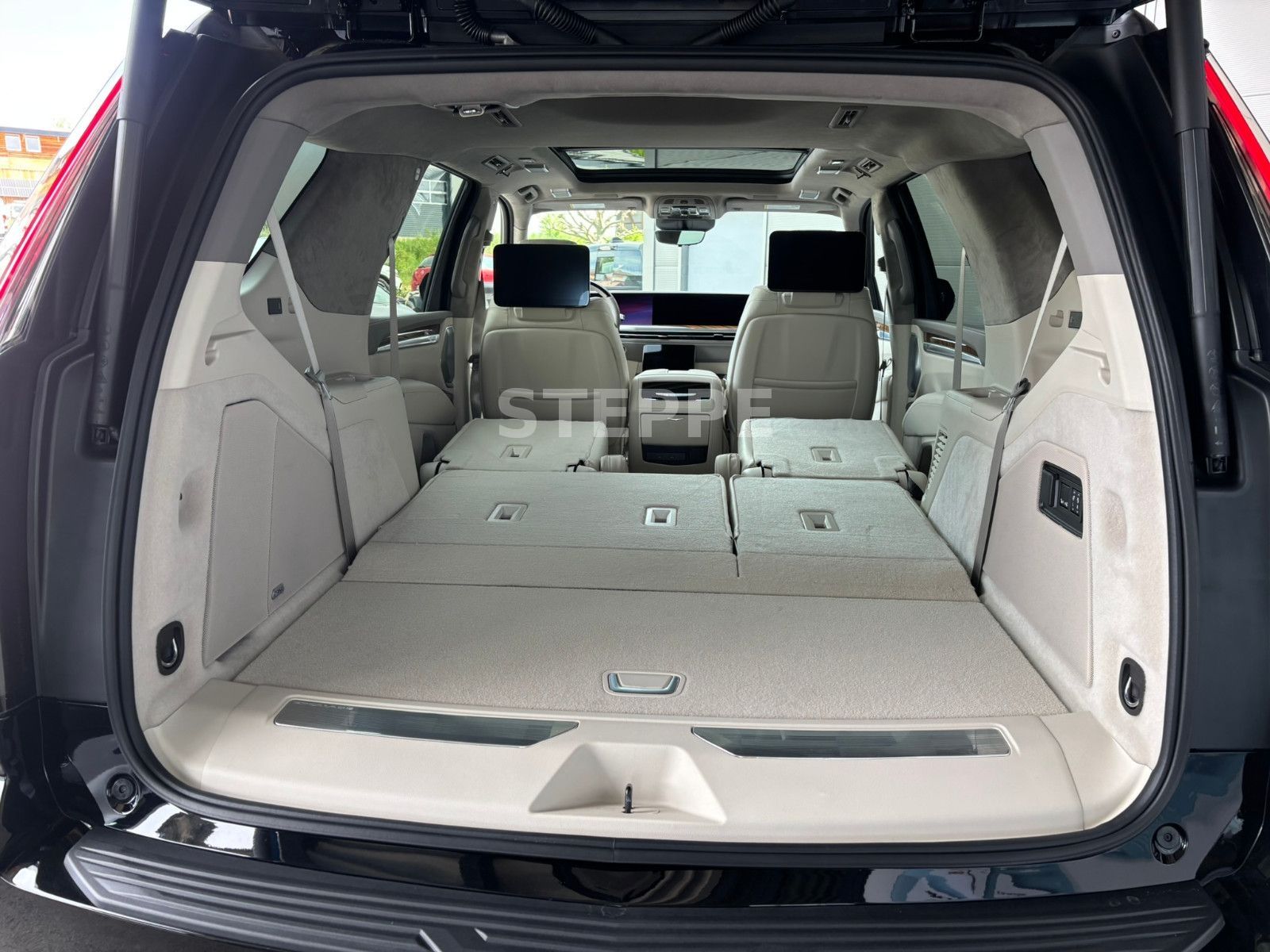 Cadillac Escalade FACELIFT MY26 6.2 V8 Platinum Luxury24"