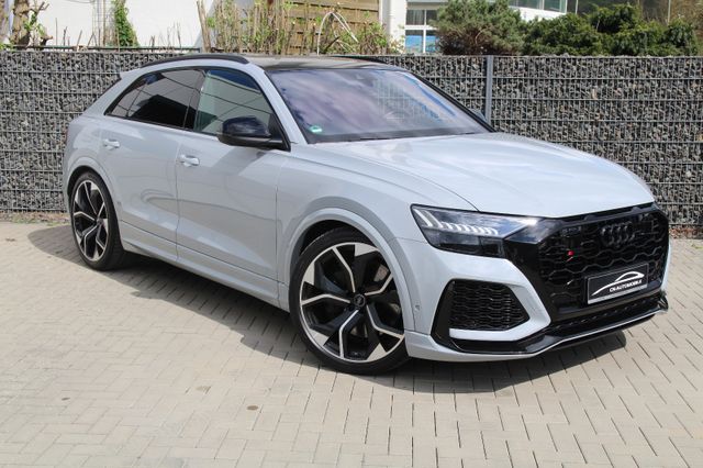 AUDI RSQ8 RS Q8 4.0 TFSI quattro Akrapovic B&amp;O
