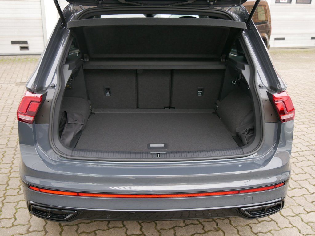 Fahrzeugabbildung Volkswagen Tiguan 2.0 TDI AppConnect SHZ ACC