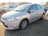 Toyota Auris Life+ AHK - Toyota Auris in Nürnberg