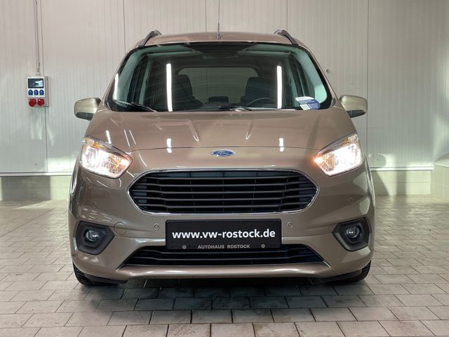 Tourneo Courier Titanium 1.5 TDCi RFK PDC TEMPOM