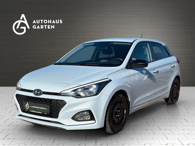 Hyundai i20 YES! 2.Hand Scheckheft Kamera SHZ PDC