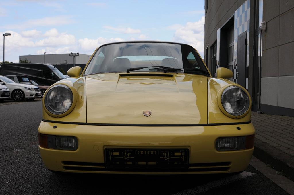 Porsche 964