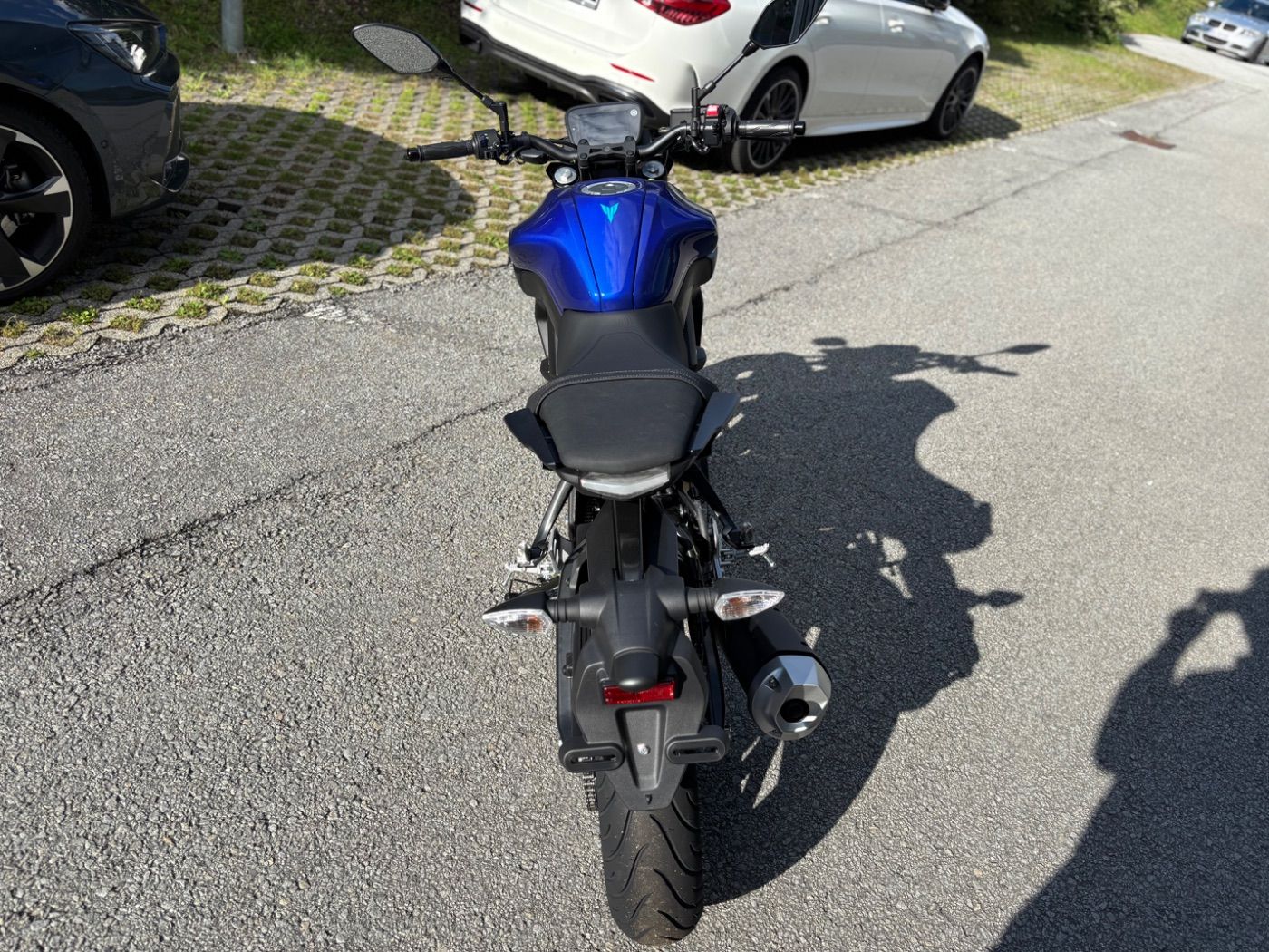 Fahrzeugabbildung Yamaha MT 125 Modell 2026 Herbst Deals auch in schwarz