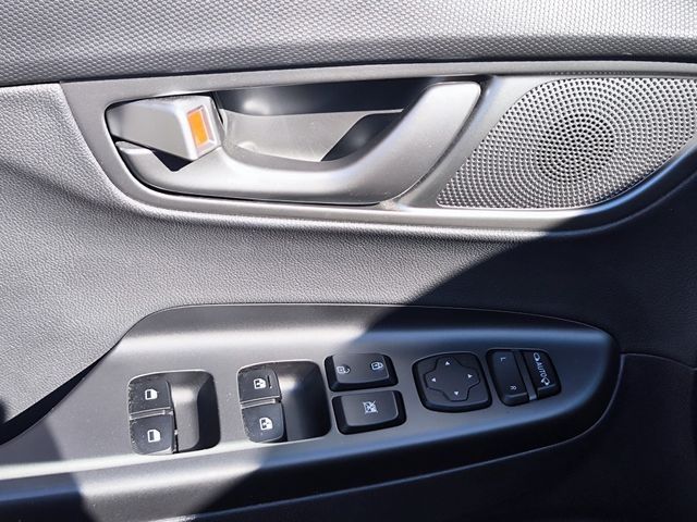 Fahrzeugabbildung Hyundai KONA Elektro Prime NAVI+LED+SHZ+HEAD+KAM+ACC+WP+
