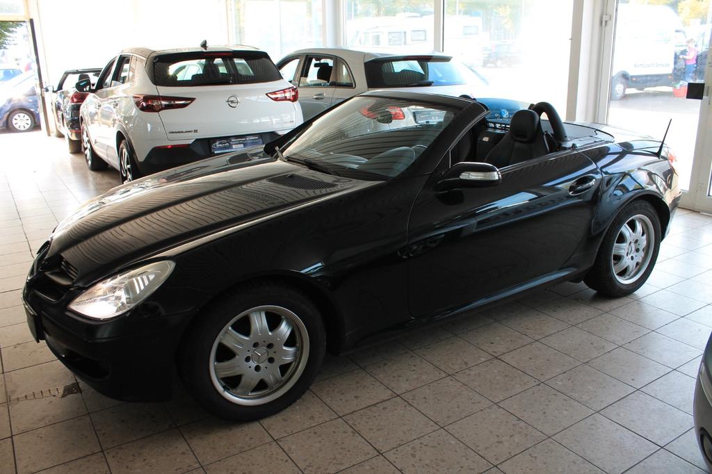 Mercedes-Benz SLK 280