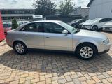Audi A4 2.0 130 PS Tüv neu Klima Autom.117tkm - Audi A4 aus 2001: 2.0