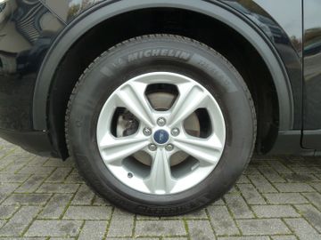 Ford Kuga - 9