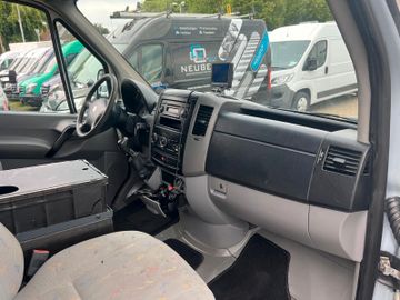 Volkswagen Crafter - 11