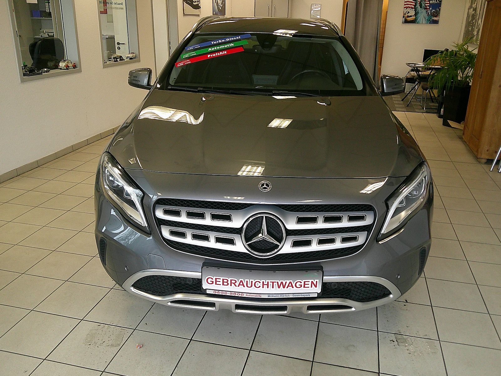 Fahrzeugabbildung Mercedes-Benz GLA 220 CDI / d 4Matic / LED / NAVI / KAMERA