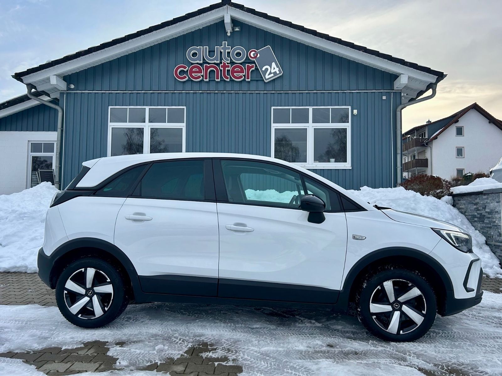 Fahrzeugabbildung Opel Crossland°Automatik°Kamera°1.Hand°LED°