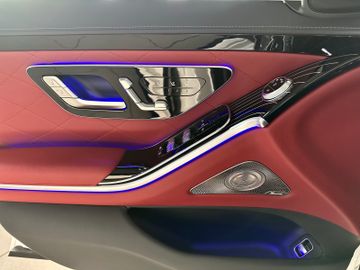 Fahrzeugabbildung Mercedes-Benz S 350d Lang AMG 360°HUD Liegesitz Burmester Voll