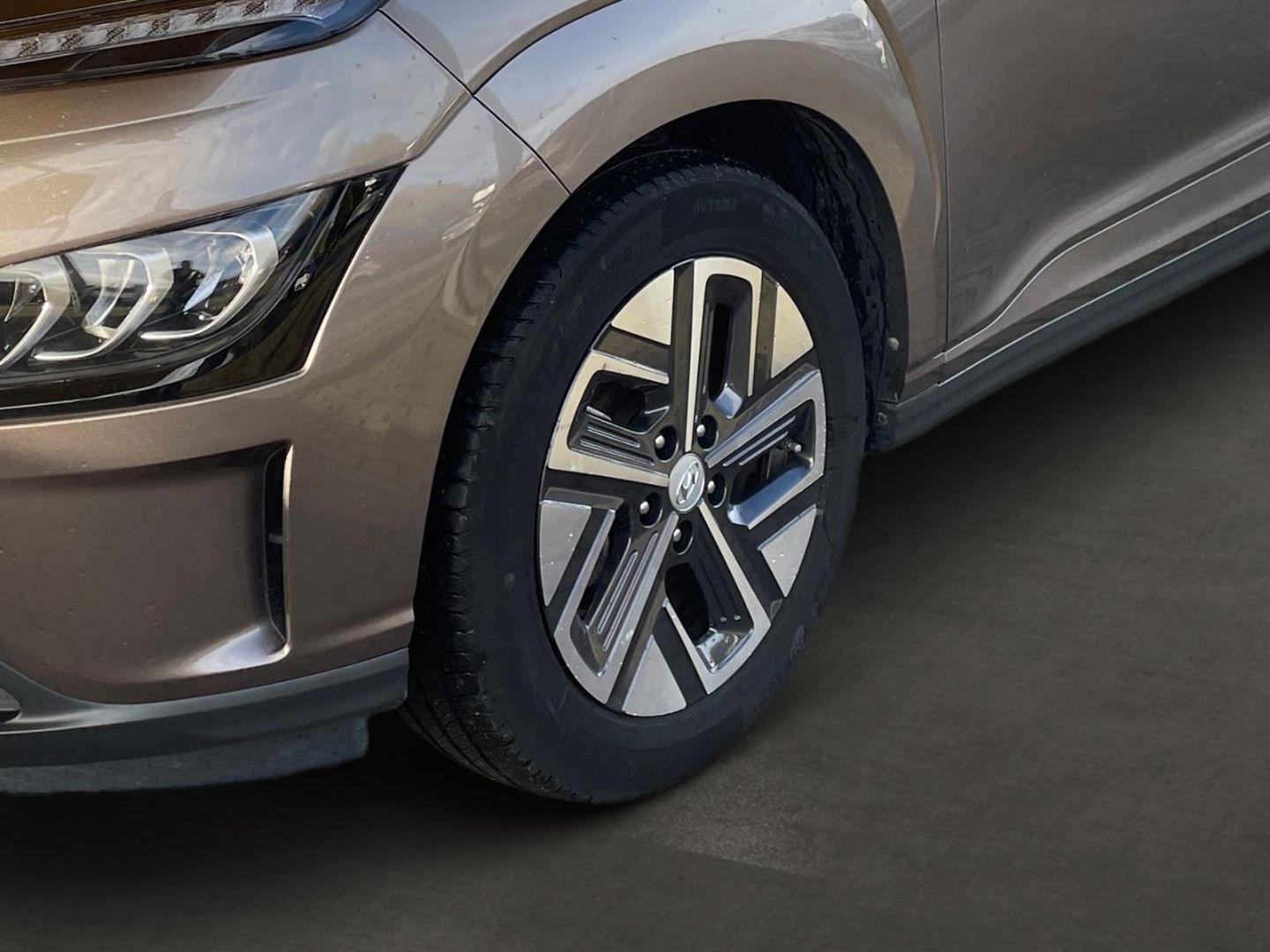 Fahrzeugabbildung Hyundai KONA Elektro 64 kWh (150 kW) Prime Sitzpaket Nav