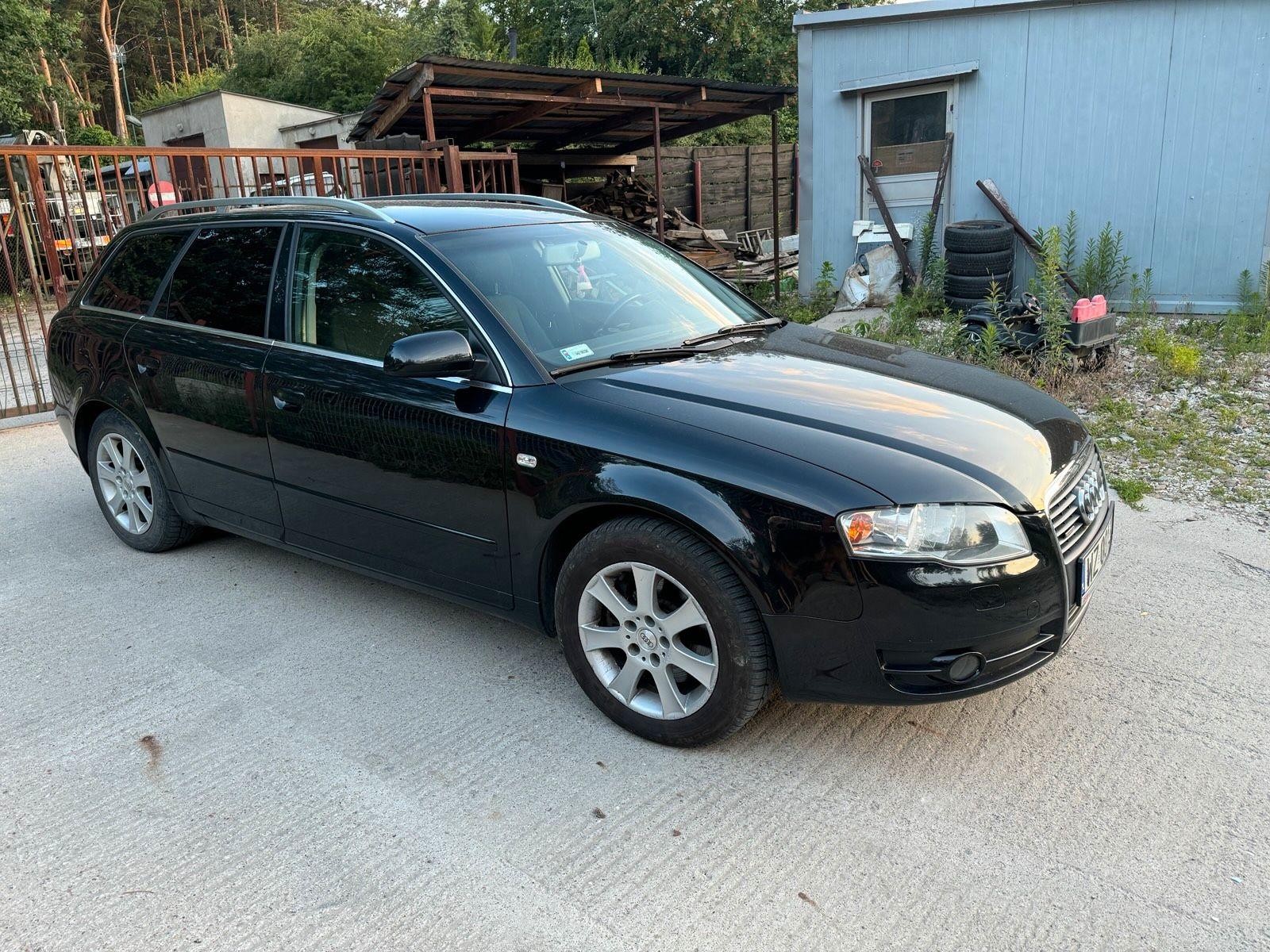 Audi A4 2005 — interior