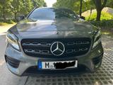 Mercedes-Benz GLA 200 AMG Line 19 Zoll Matrix LED Night PK - Mercedes-Benz GLA 200 Gebrauchtwagen in München