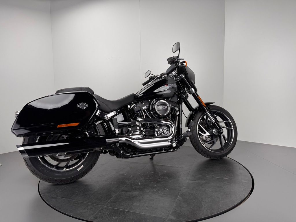 Fahrzeugabbildung Harley-Davidson SPORT GLIDE *NEUWERTIG