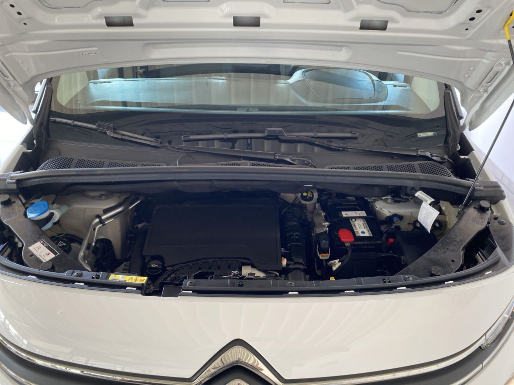 Fahrzeugabbildung Citroën Berlingo M PureTech 110 FEEL *Touch*Keyless*PDC*