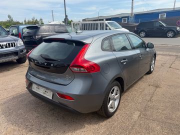 Volvo V40 - 4