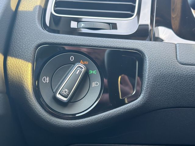 Golf VII 1.5 TSI IQ.DRIVE R-line DSG ACC PANO