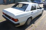 Mercedes-Benz 190 E 1.8 Limousine, Arcticweiss - gebrauchte Mercedes-Benz 190 aus dem Jahr 1991