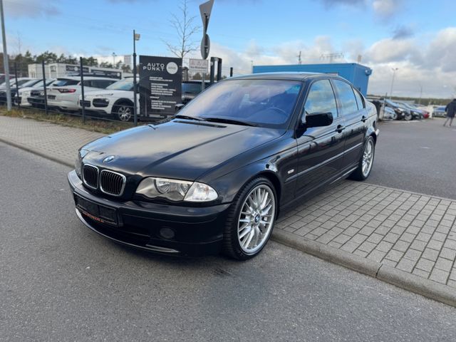 BMW 330i*TOP Zustand*1Hand*Scheckheft