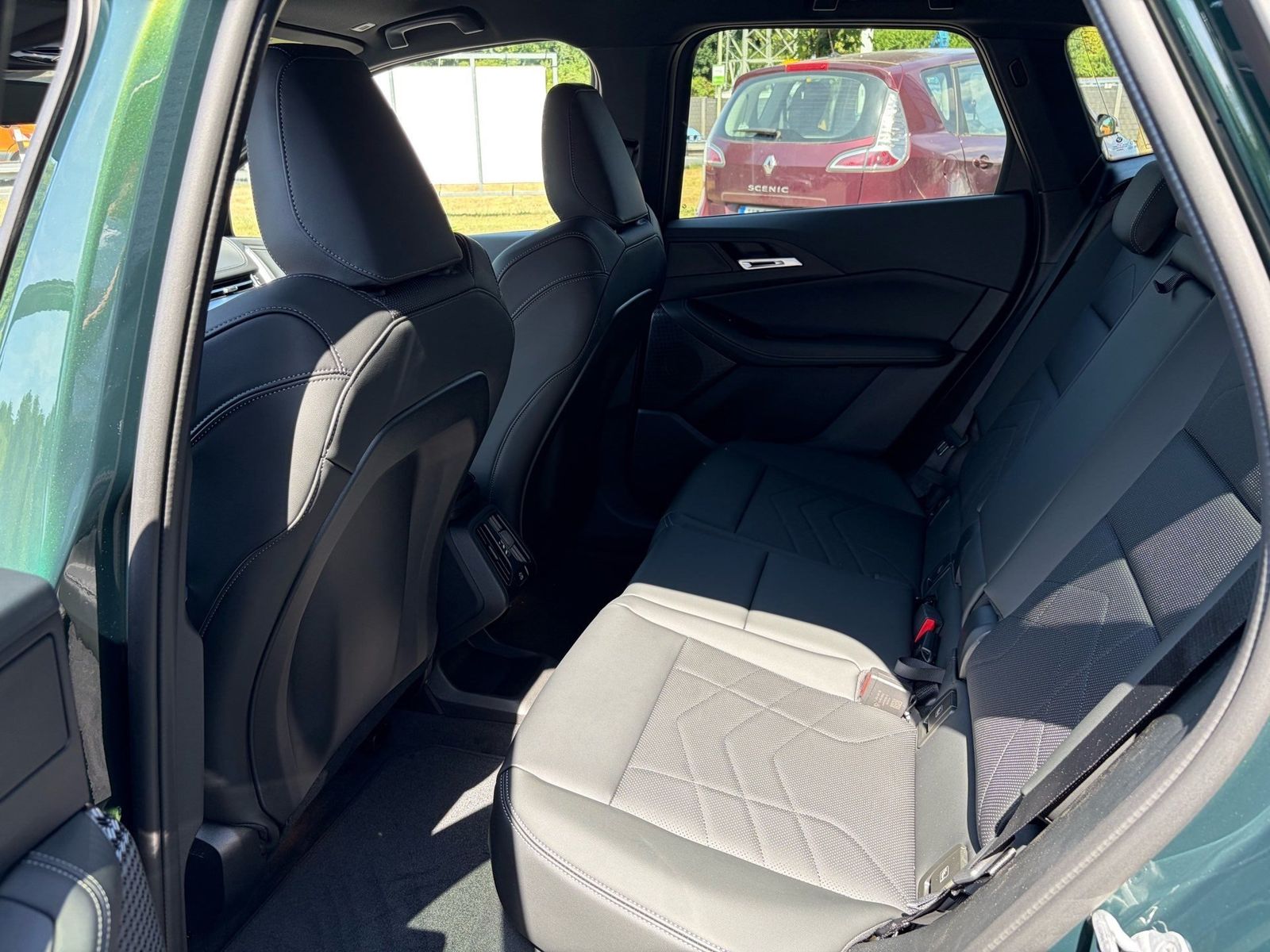 BMW 225 Active Tourer - Bild 13