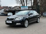 Skoda Octavia Lim Laur. & Klem.*STDHZG*AHK*XENON*LEDER - Skoda Octavia aus 2011: Allradantrieb